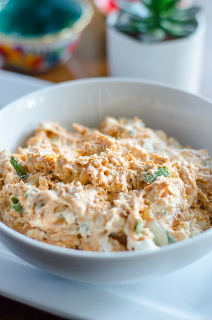 Easy Tuna Dip Recipe - Get Spicy with this Sriracha Spicy Tuna Dip