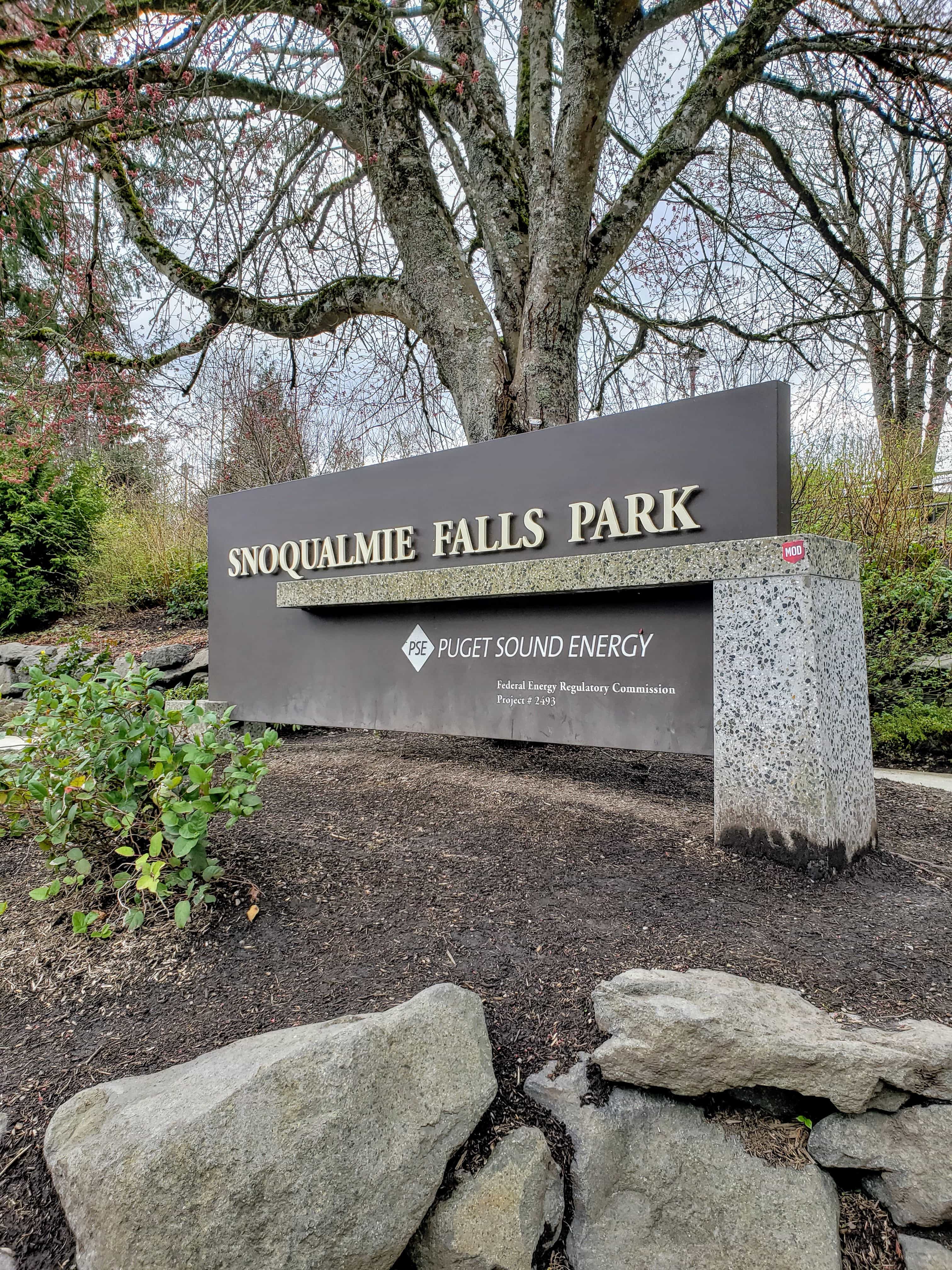 Snoqualmie Falls Sign