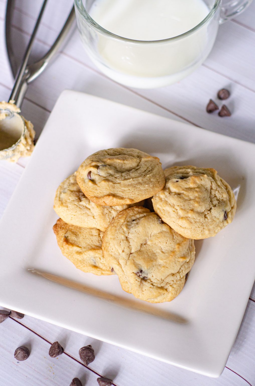 Don't Use Butter! Using Shortening for Chocolate Chip Cookies
