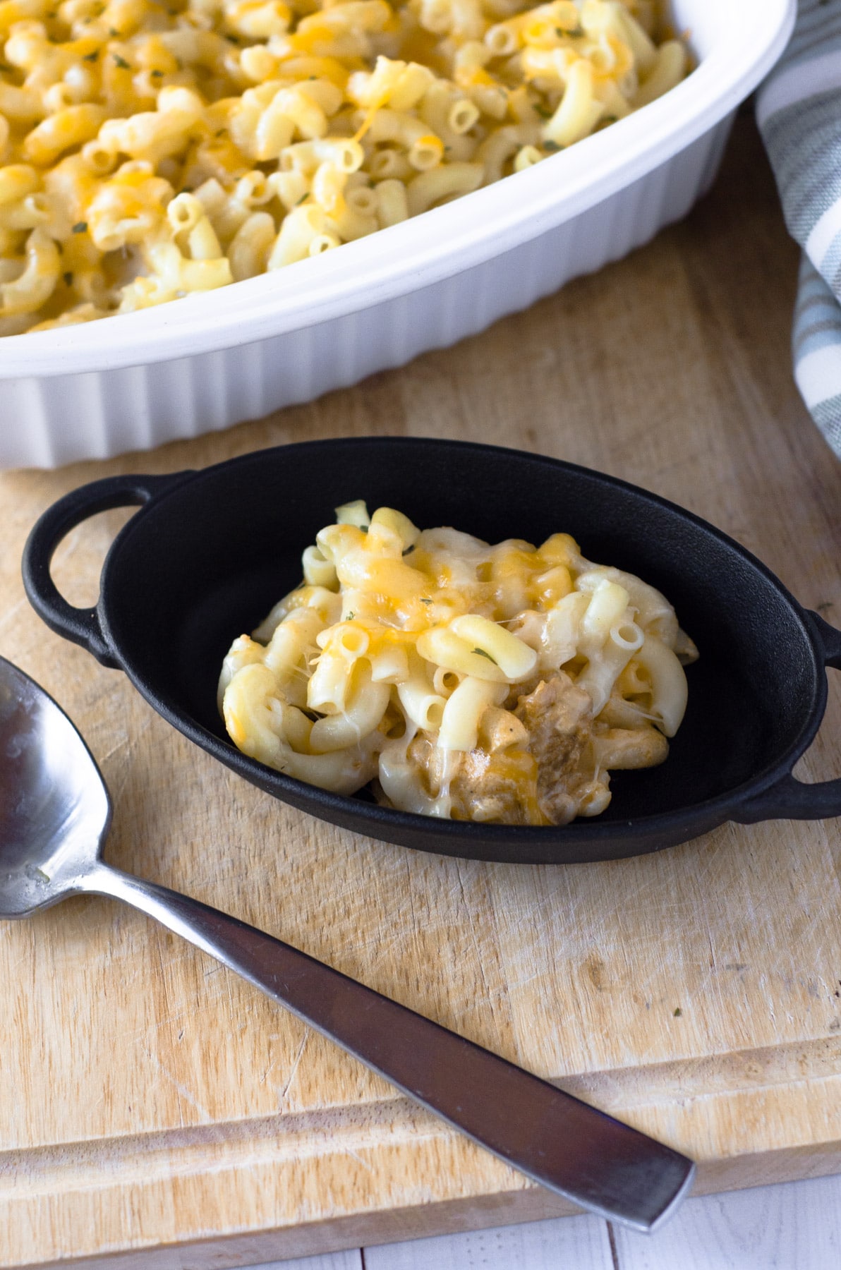 mac and cheese in a skillet bowl